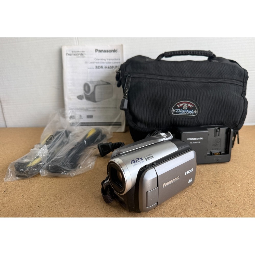 Panasonic SDR-H40P Camcorder Digital Video w/ Battery Tested & Working 40GB HDD